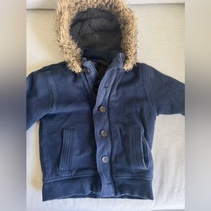❄️GAP Boys Jacket Faux Fur Trim Hood size XS 4-5